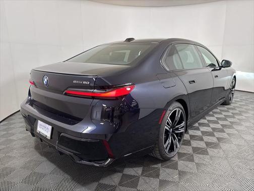 2025 BMW i7 eDrive50