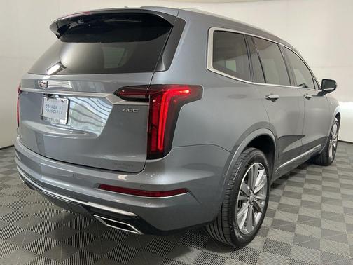 2022 Cadillac XT6 Premium Luxury AWD