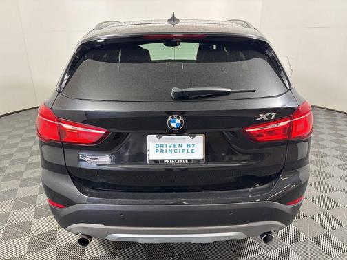 2017 BMW X1 sDrive28i