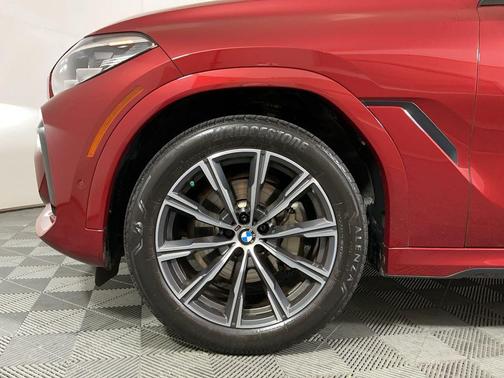 2021 BMW X6 sDrive40i