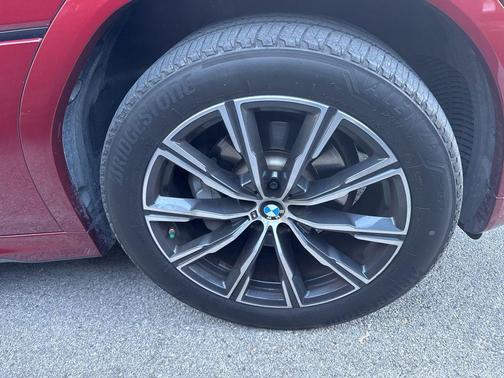 2021 BMW X6 sDrive40i