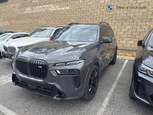 Dravit Grey Metallic 2025 BMW X7 M60i