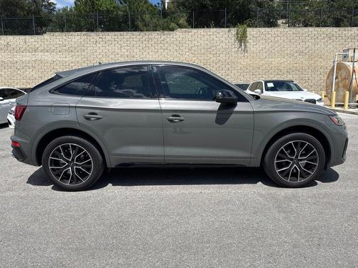 Chronos Gray Metallic 2023 Audi SQ5 3.0T Premium Plus