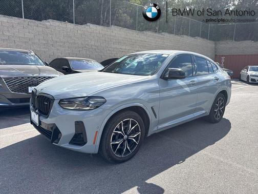 2023 BMW X4 M40i