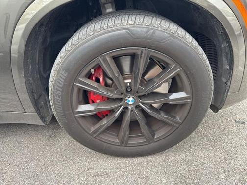2023 BMW X5 M50i