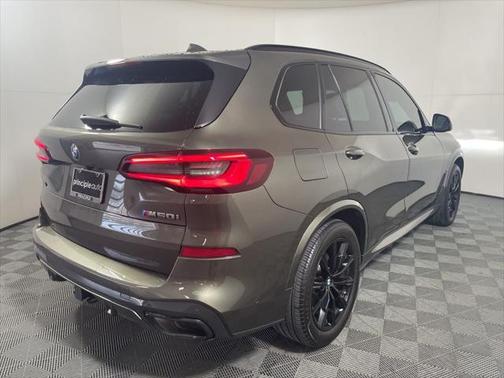 2023 BMW X5 M50i