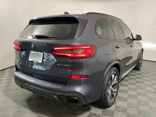 2022 BMW X5 PHEV xDrive45e