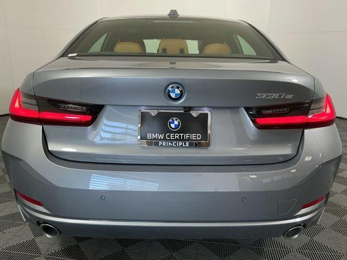 2023 BMW 330e Base
