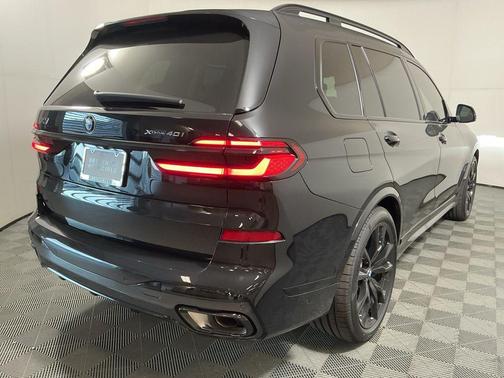 2026 BMW X7 xDrive40i