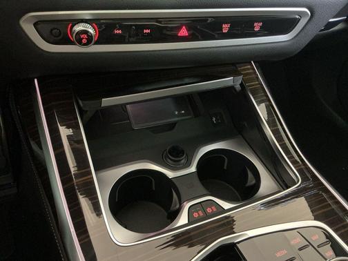 300 2027 BMW X7 xDrive40i