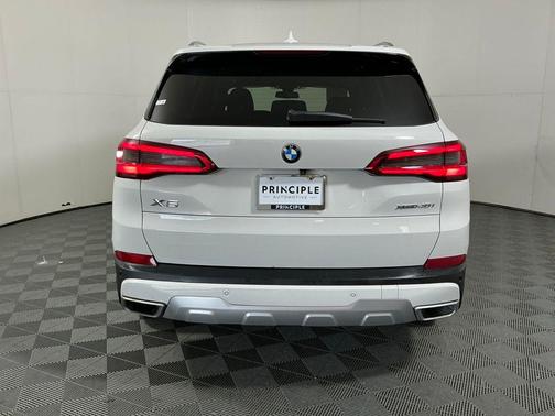 Alpine White 2020 BMW X5 xDrive40i