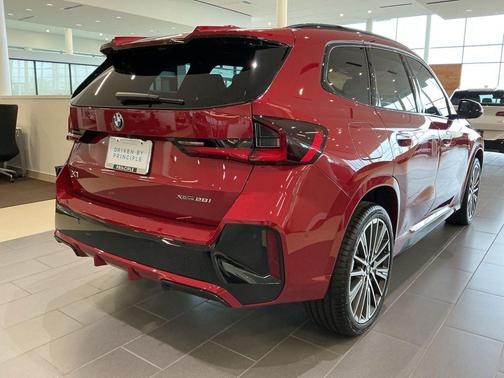 Vegas Red Metallic 2026 BMW X1 xDrive28i