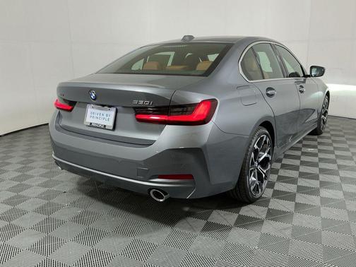 Skyscraper Grey Metallic 2026 BMW 330 xDrive NA