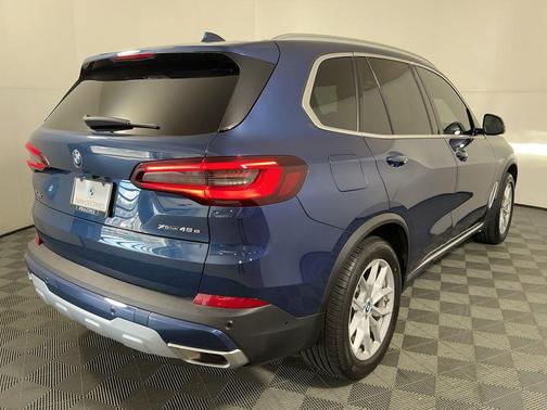 2023 BMW X5 PHEV xDrive45e