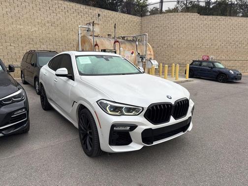 2021 BMW X6 xDrive40i