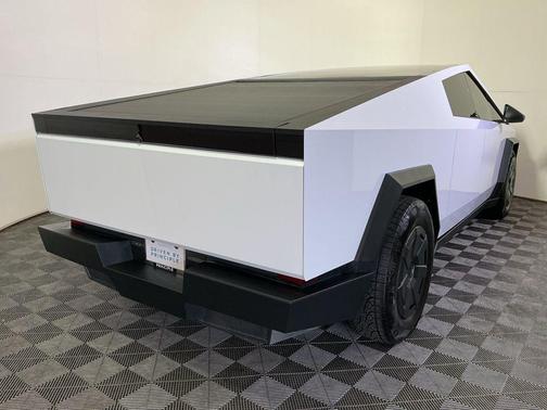 2024 Tesla Cybertruck All-Wheel Drive
