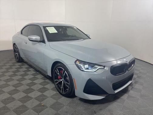 2024 BMW 230 i