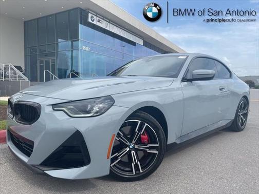 2024 BMW 230 i