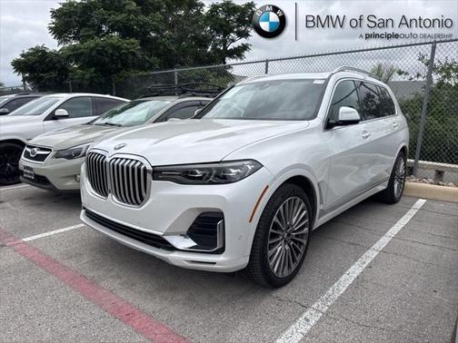 2022 BMW X7 xDrive40i