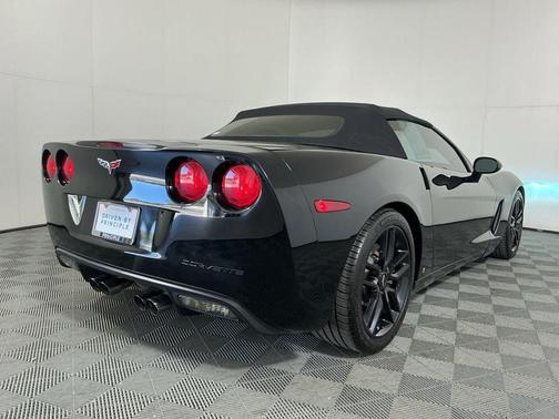 2007 Chevrolet Corvette Base