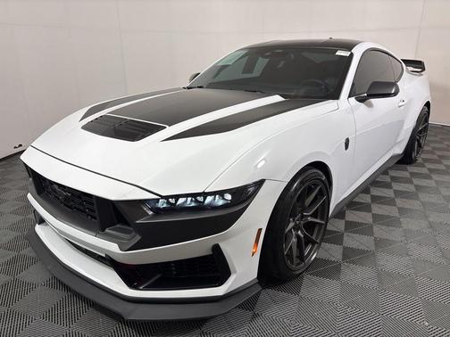 2024 Ford Mustang Dark Horse Fastback