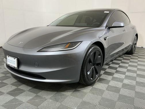 2025 Tesla Model 3 Long Range