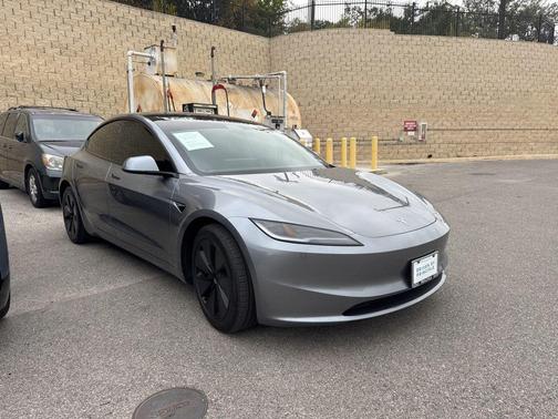 2025 Tesla Model 3 Long Range