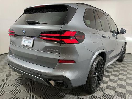 2026 BMW X5 sDrive40i
