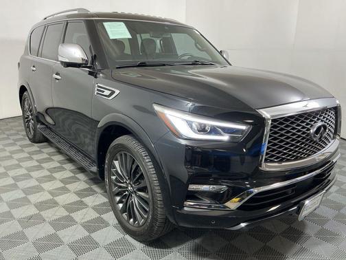 2024 INFINITI QX80 SENSORY AWD