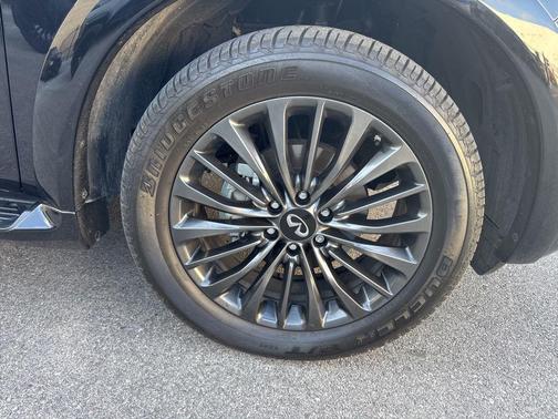 2024 INFINITI QX80 SENSORY AWD