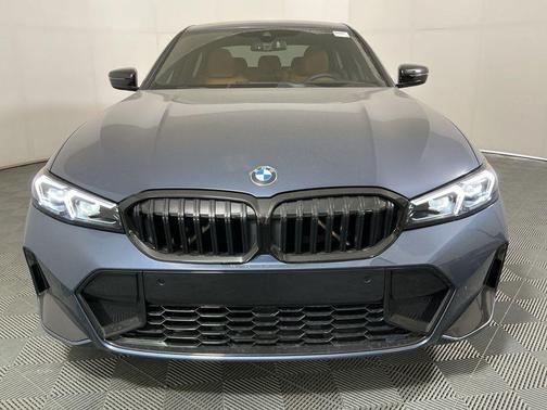 2026 BMW 330 i xDrive