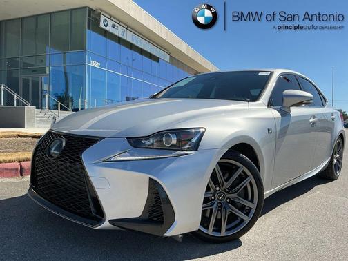 2018 Lexus IS 300 Base