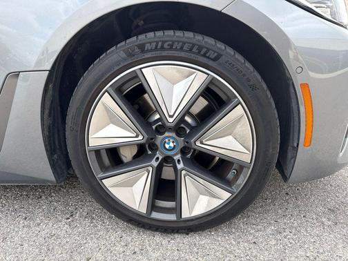 Skyscraper Grey Metallic 2023 BMW i4 Gran Coupe eDrive40
