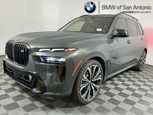 2026 BMW X7 M60i