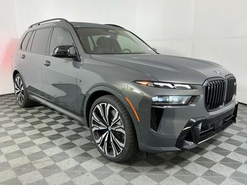 2026 BMW X7 M60i