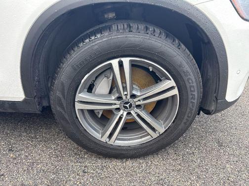 White 2022 Mercedes-Benz GLC 300 Base