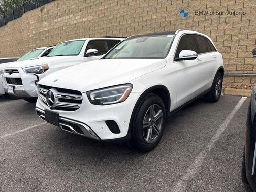 White 2022 Mercedes-Benz GLC 300 Base