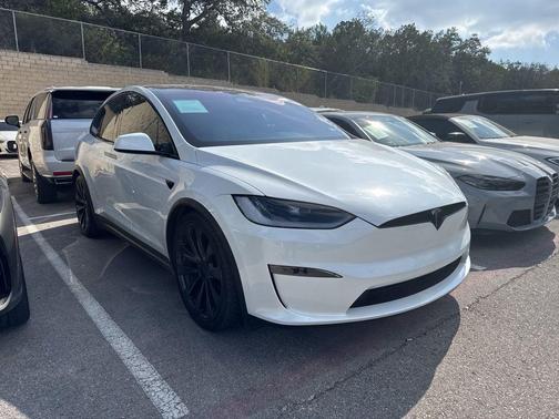 2023 Tesla Model X Standard Range
