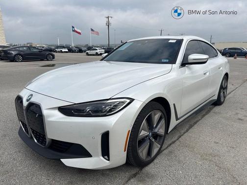 Mineral White Metallic 2024 BMW i4 Gran Coupe eDrive35
