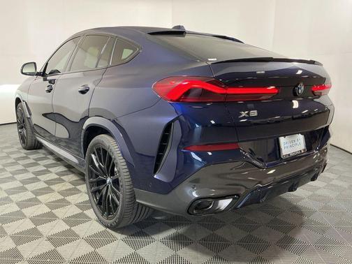 2026 BMW X6 xDrive40i