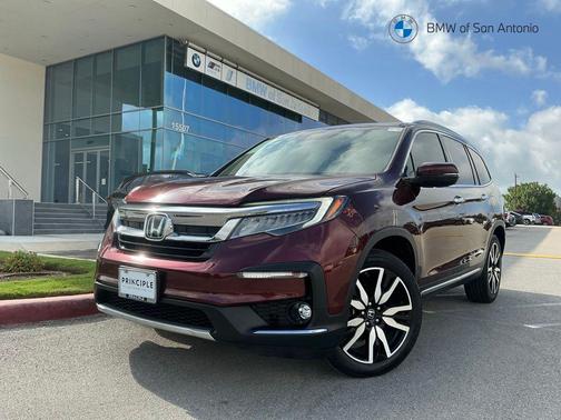 Deep Scarlet Pearl 2021 Honda Pilot Touring 8-Passenger