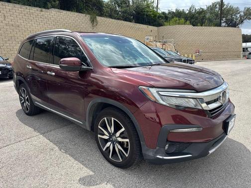 Deep Scarlet Pearl 2021 Honda Pilot Touring 8-Passenger