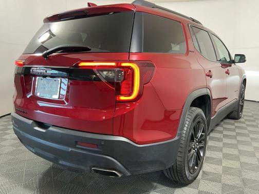 2022 GMC Acadia FWD SLE