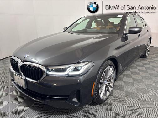 2022 BMW 530 i