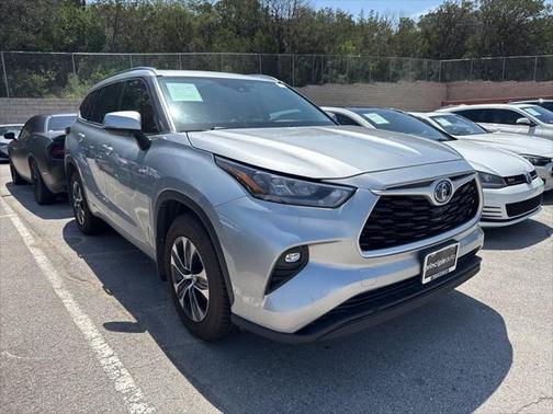 2020 Toyota Highlander Hybrid XLE
