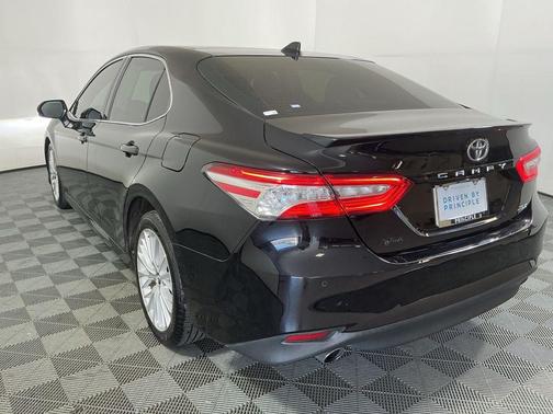 2018 Toyota Camry XLE