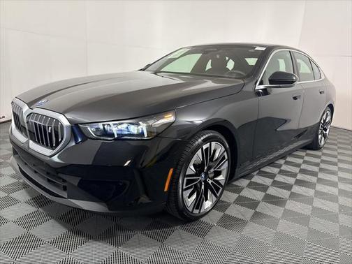 2024 BMW i5 eDrive40
