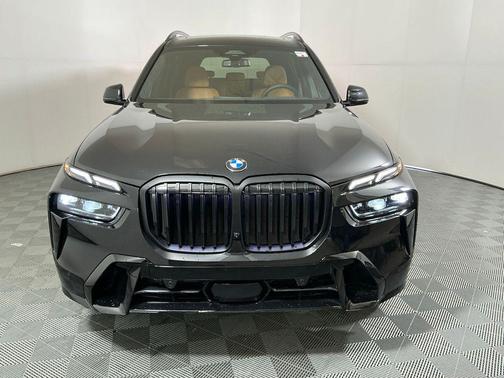 475 2027 BMW X7 xDrive40i