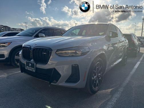 2023 BMW X4 M40i