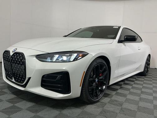 Alpine White 2026 BMW 430 i